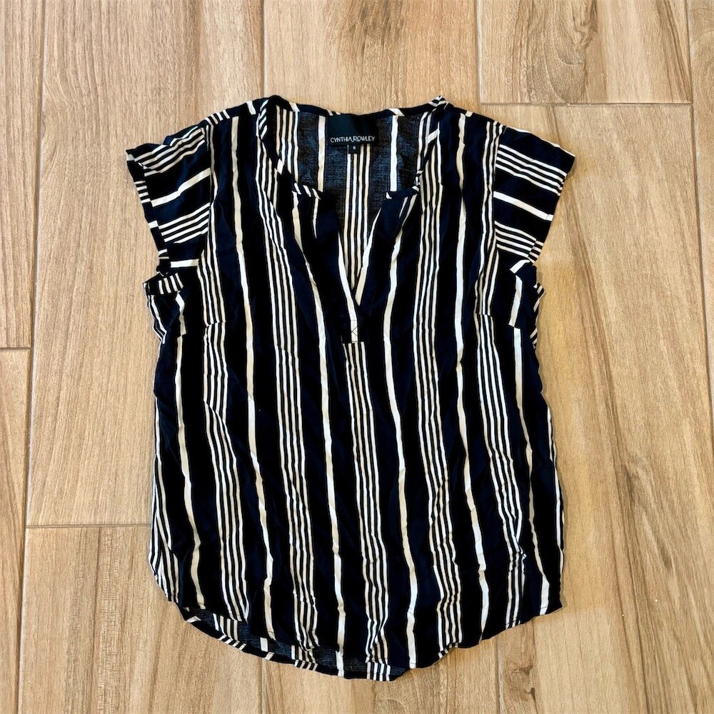 Cynthia Rowley Blouse Womens Size S Navy Blue White Striped V-Neck Top